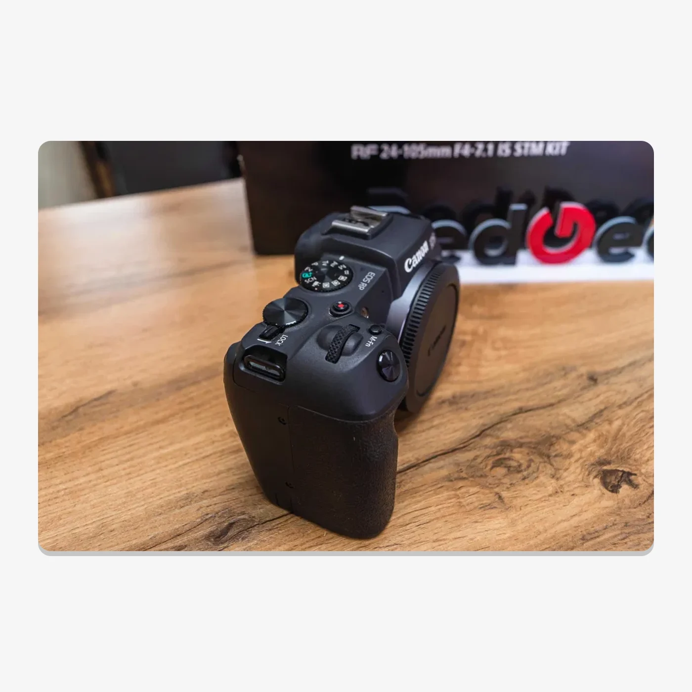 Беззеркальная Canon EOS RP полнокадровая камера