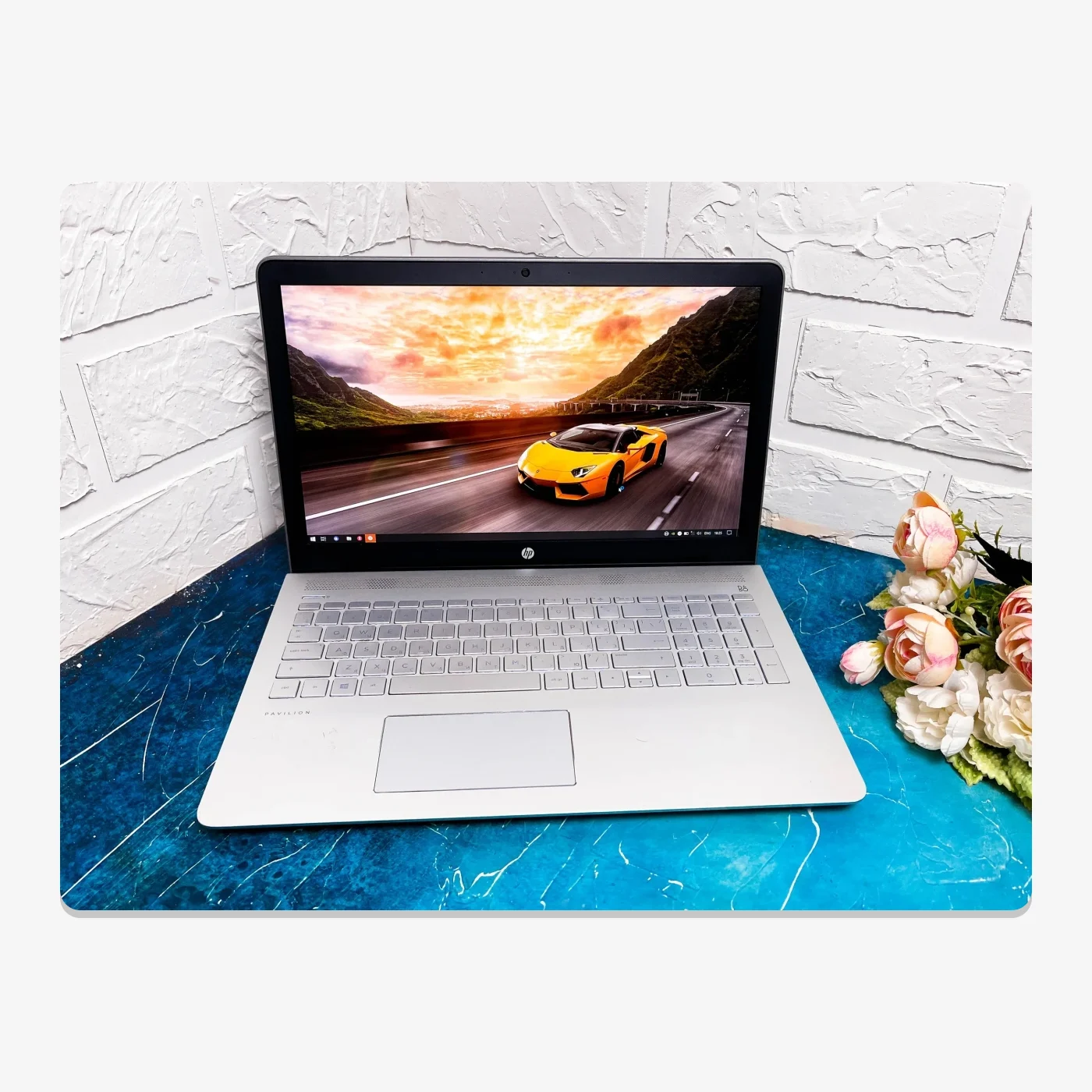 HP Pavillion 15 Core i7-6500U GeForce 940M HDD 1Tb