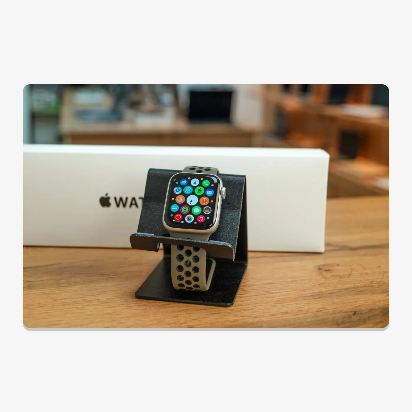 Apple watch SE 40mm 1-поколение